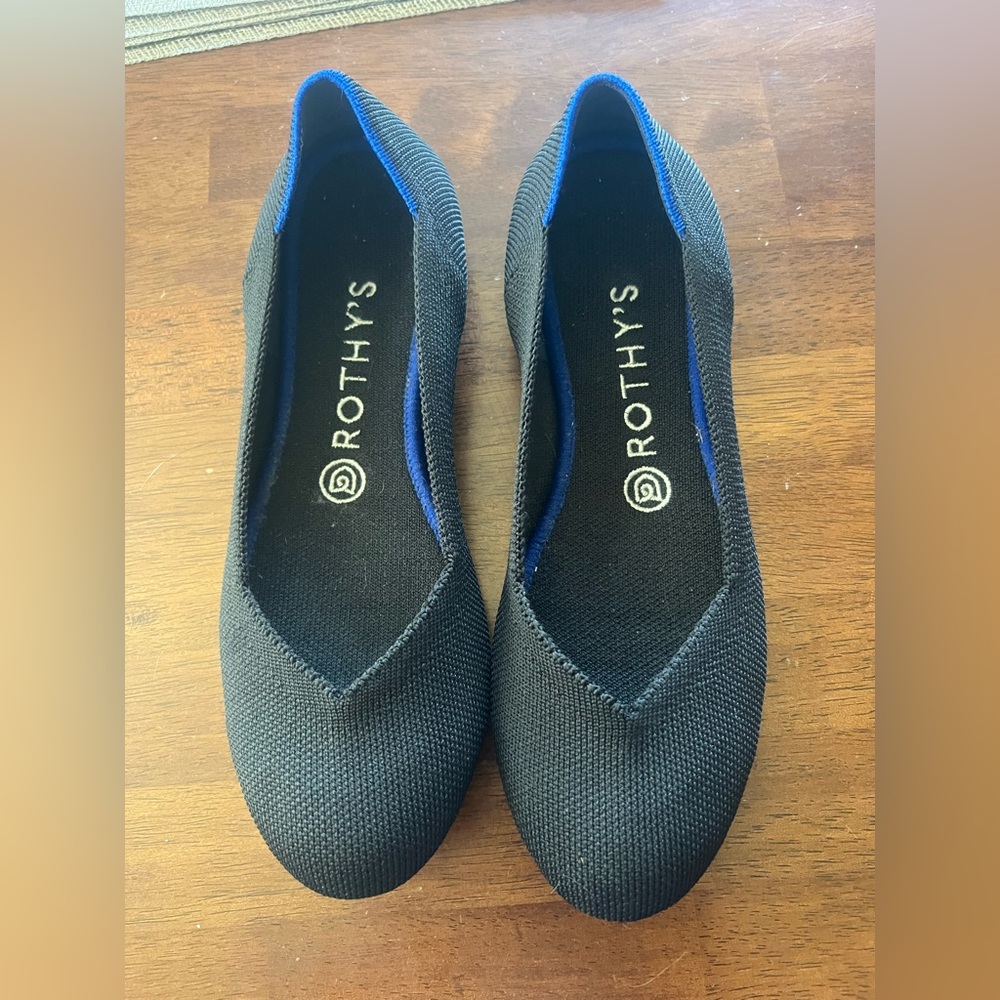 Rothy’s slip on shoes in navy blue